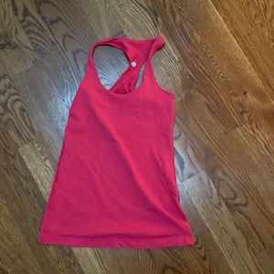 Red lululemon shirt